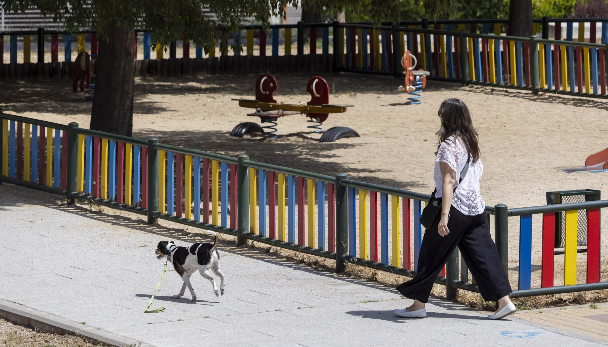 Advertencia Calor Construcción Agosto 25 - 11